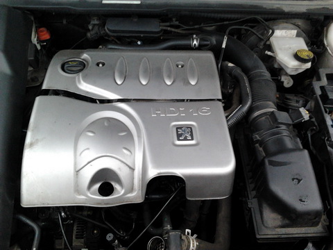 Naudotos automobilio dalys Peugeot 607 2000 2.2 Mechaninė Sedanas 4/5 d.  2012-11-24